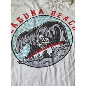 Vibe N' LAGUNA BEACH skeleton wave rider size Xs cropped t-shirt
